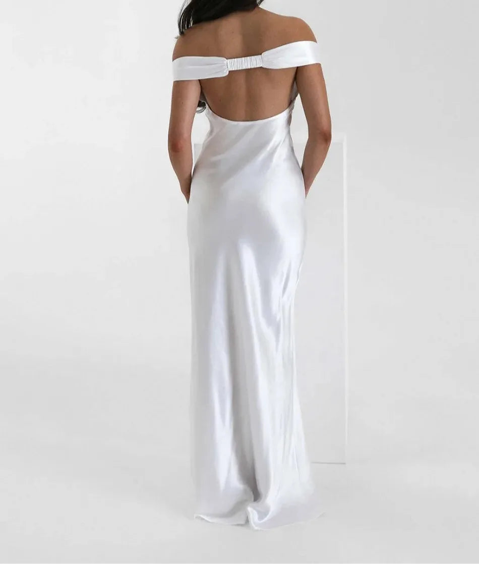 שמלת סאטן-גלי