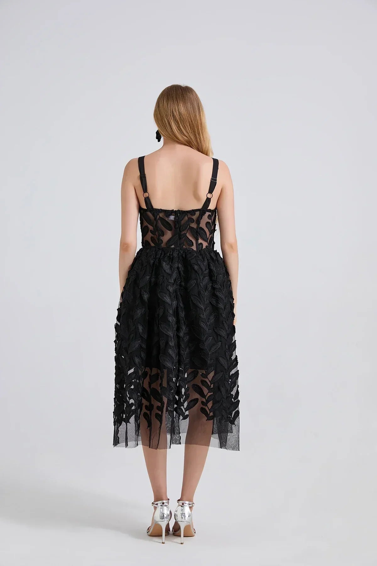 שמלה דגם מלודי