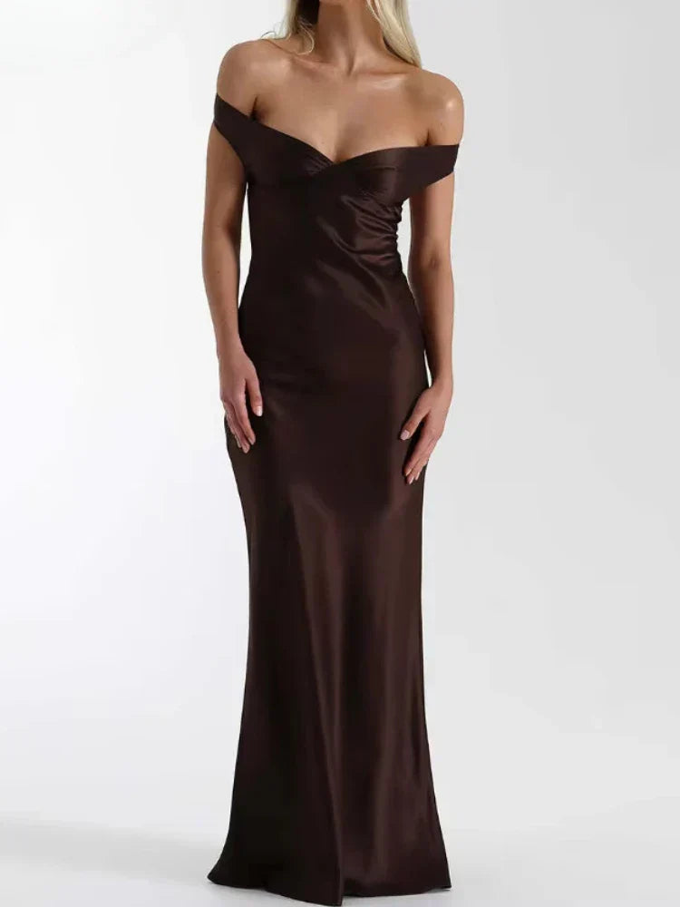 שמלת סאטן-גלי